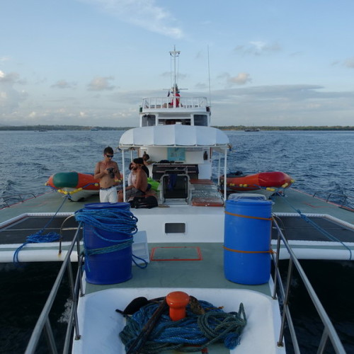 Liveaboard boat